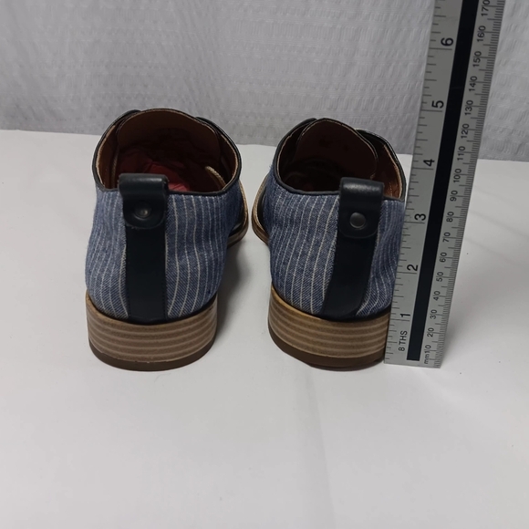 Clarks Ladies  Leather Zyris Toledo Oxford. Size 10 - Picture 5 of 9